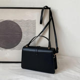 Irén – Elegáns és minimalista válltáska