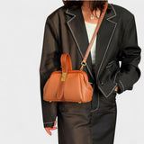 Daniella – Elegáns Retro Táska