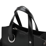 Lidia – Elegant minimalist